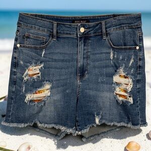 Judy Blue High-Waisted Printed Pocket Lining Cutoff Shorts